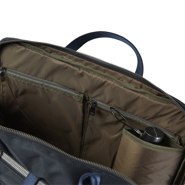 ピーアイディー Pid 3WAY 2WAY ビジネスリュック バックパック ショルダーバッグ ビジネスバッグ ピーアイディ リュックサック メンズ 通勤 ギフト プレゼント 軽量 PAN202